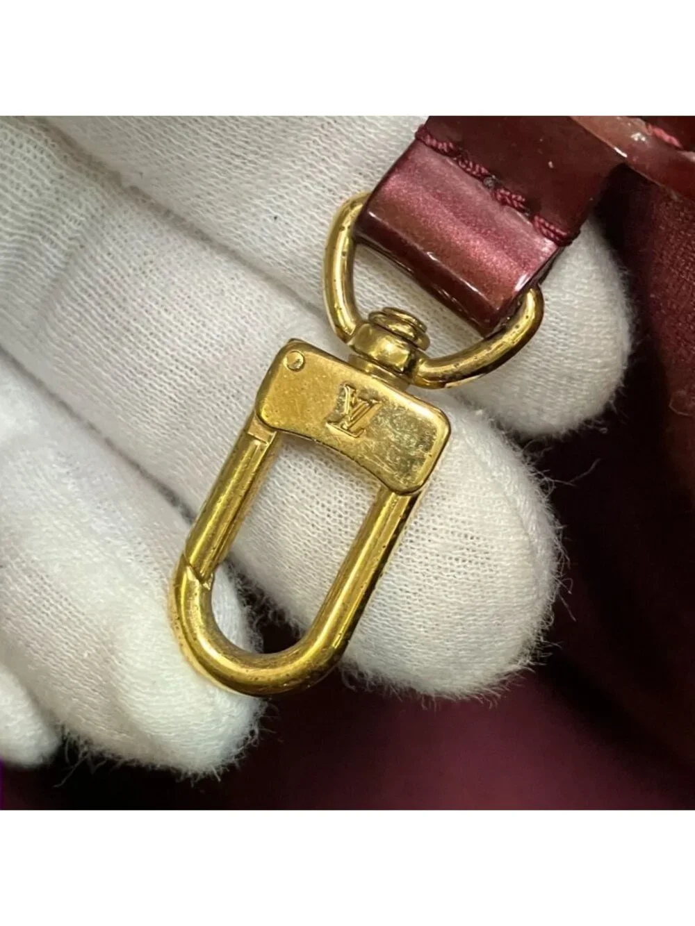 Louis Vuitton Wilshire PM Monogram Vernis Handbag Canvas